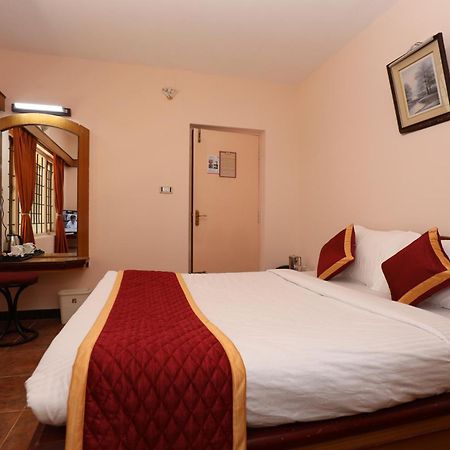 Hotel Silver Oak Ooty Dış mekan fotoğraf