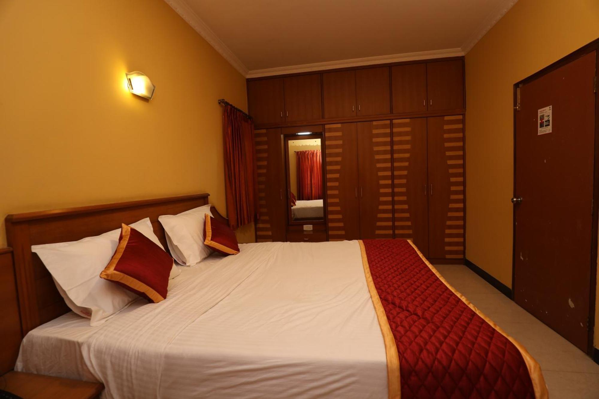 Hotel Silver Oak Ooty Dış mekan fotoğraf