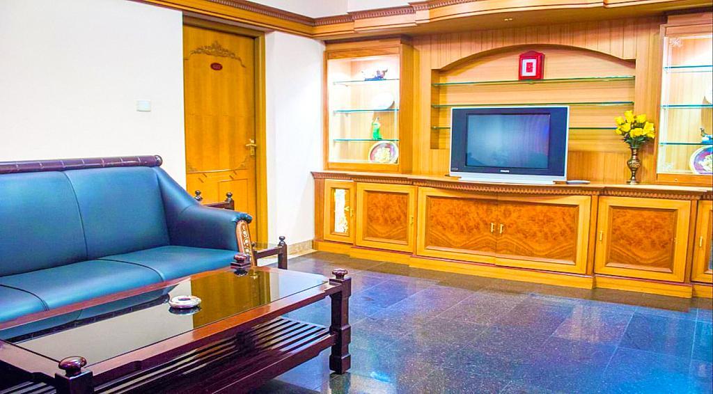 Hotel Silver Oak Ooty Dış mekan fotoğraf