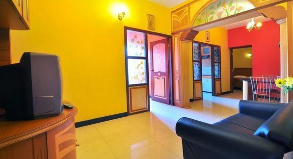 Hotel Silver Oak Ooty Dış mekan fotoğraf